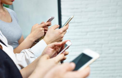 原来,许多疼痛起因都是这个动作,一定要重视